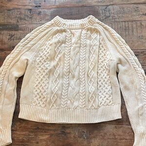 GAP Cable-Knit Crewneck Sweater - Cream